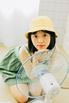 强行玷污女教师